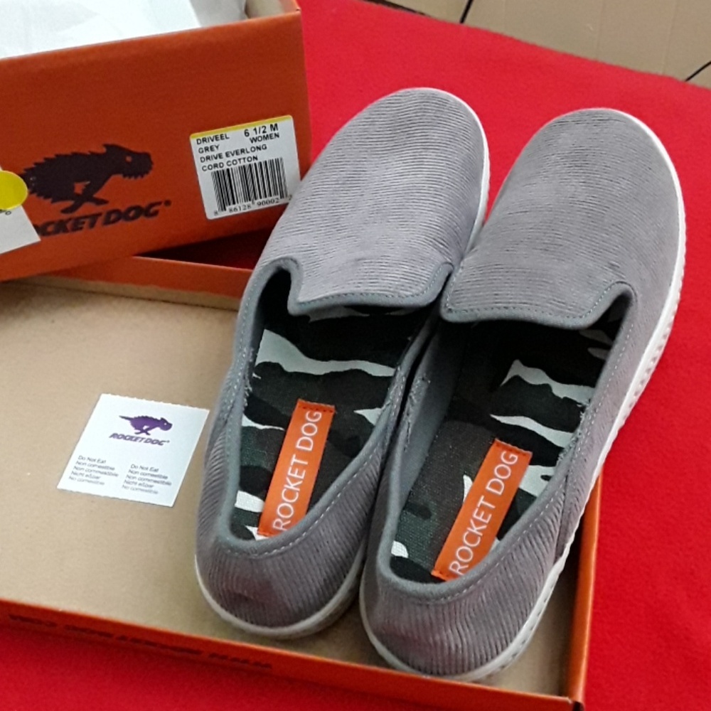 Women Rocket dog shoes grey 6 1/2M drive everlong